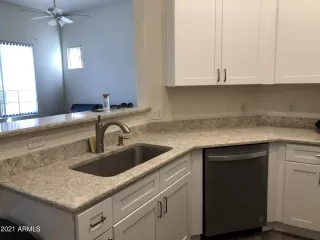 Photo #6: 6284291 Listing