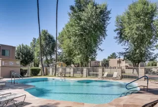 Photo #2: 6284307 Listing 