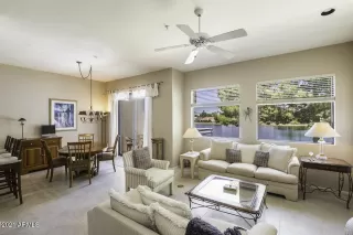 Photo #5: 6284459 Listing 