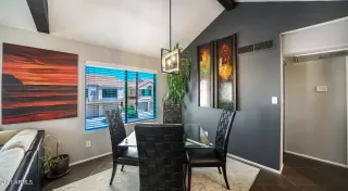 Photo #5: 6284568 Listing