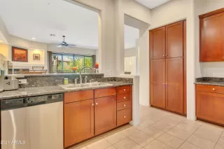 Photo #3: 6284845 Listing