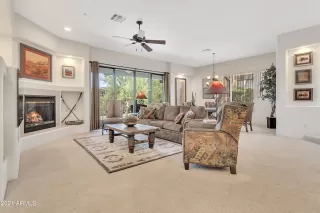 Photo #5: 6284845 Listing