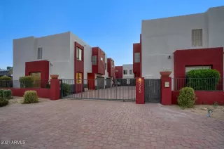 Photo #1: 6284940 Listing