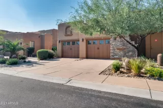 Photo #2: 6284958 Listing
