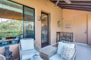Photo #5: 6284958 Listing