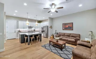 Photo #3: 6285097 Listing 