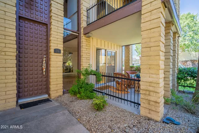 MLS: 6285120 Condo For Sale