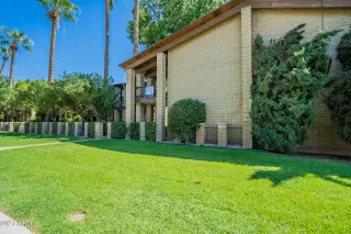 Photo #2: 6285120 Listing