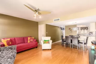 Photo #4: 6285290 Listing 