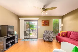 Photo #6: 6285290 Listing 