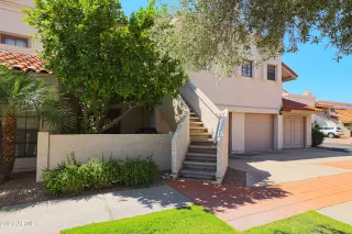 Photo #2: 6285459 Listing