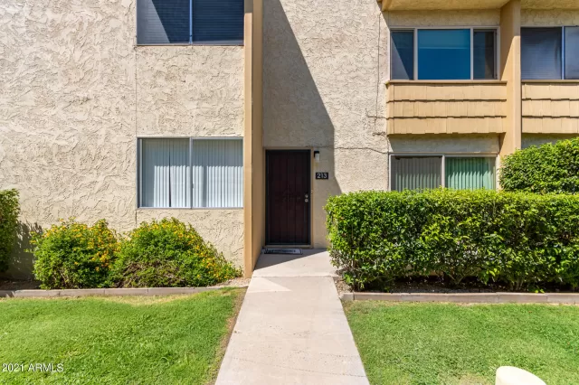 MLS: 6285793 Condo For Sale