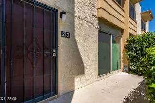 Photo #3: 6285793 Listing