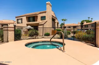 Photo #2: 6285854 Listing