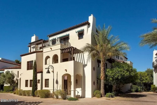 MLS: 6286347 Condo For Sale