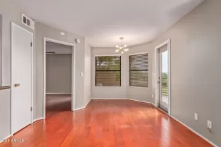 Photo #4: 6286925 Listing 