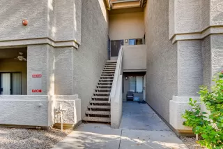 Photo #3: 6286933 Listing