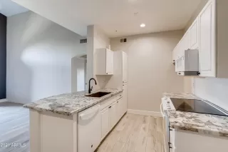 Photo #6: 6286933 Listing