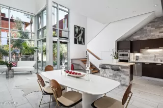 Photo #5: 6287381 Listing 