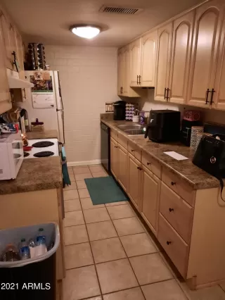 Photo #5: 6287464 Listing