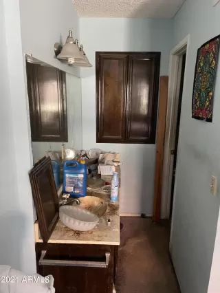 Photo #5: 6287606 Listing