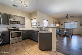 Photo #4: 6287723 Listing