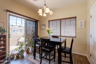 Photo #6: 6287723 Listing