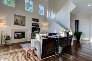 Photo #6: 6287862 Listing