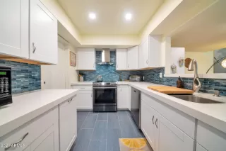 Photo #1: 6287885 Listing