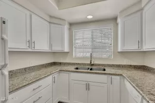 Photo #3: 6288039 Listing 