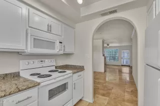 Photo #4: 6288039 Listing 