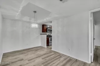 Photo #6: 6288333 Listing