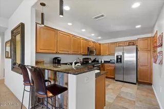 Photo #5: 6288427 Listing 