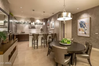 Photo #6: 6288461 Listing