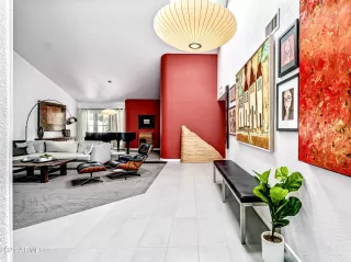 Photo #5: 6288547 Listing