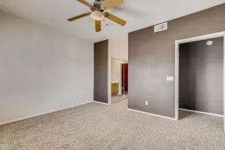 Photo #6: 6288957 Listing