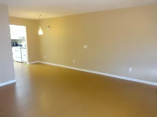 Photo #5: 6289013 Listing