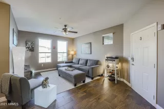 Photo #2: 6289049 Listing