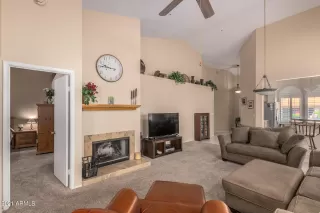 Photo #6: 6289132 Listing