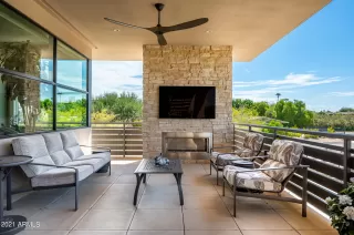 Photo #2: 6289208 Listing