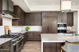 Photo #4: 6289208 Listing