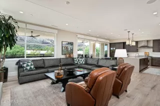 Photo #6: 6289208 Listing