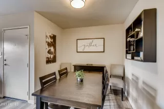 Photo #2: 6289284 Listing