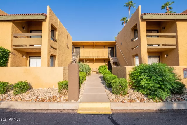 MLS: 6289465 Condo For Sale