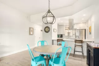 Photo #5: 6289593 Listing 