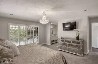 Photo #5: 6289641 Listing