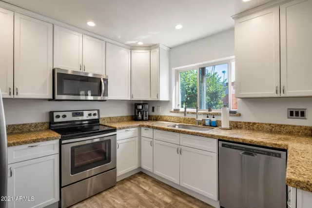 MLS: 6289812 Condo For Sale