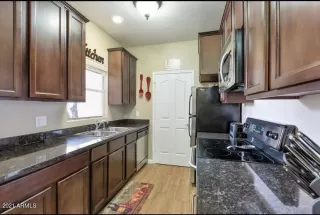 Photo #5: 6290052 Listing