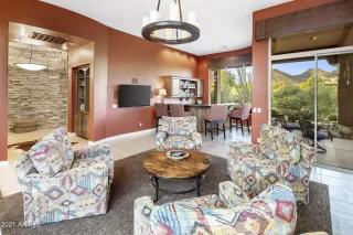 Photo #5: 6290313 Listing