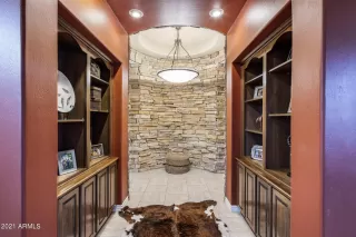 Photo #6: 6290313 Listing